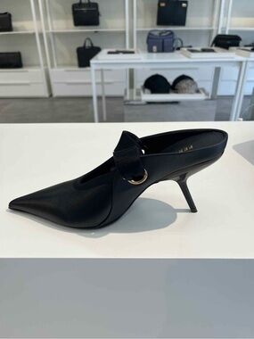 FERRAGAMO 
85mm Ribbon-Detail Pumps